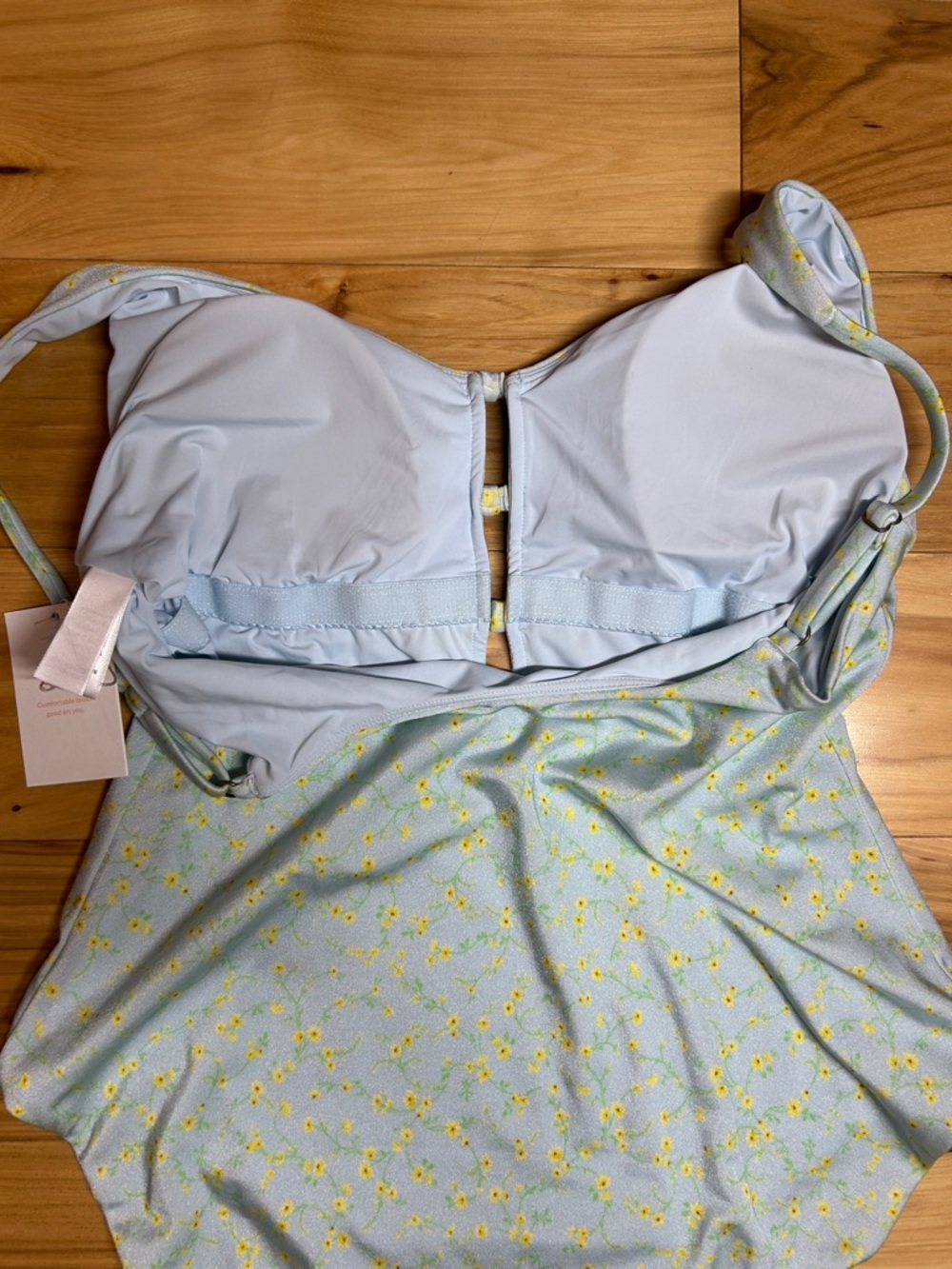 NWT Andie Light Blue Yellow Daisy One-Piece Swimsuit | Size Large - Picture 7 of 9